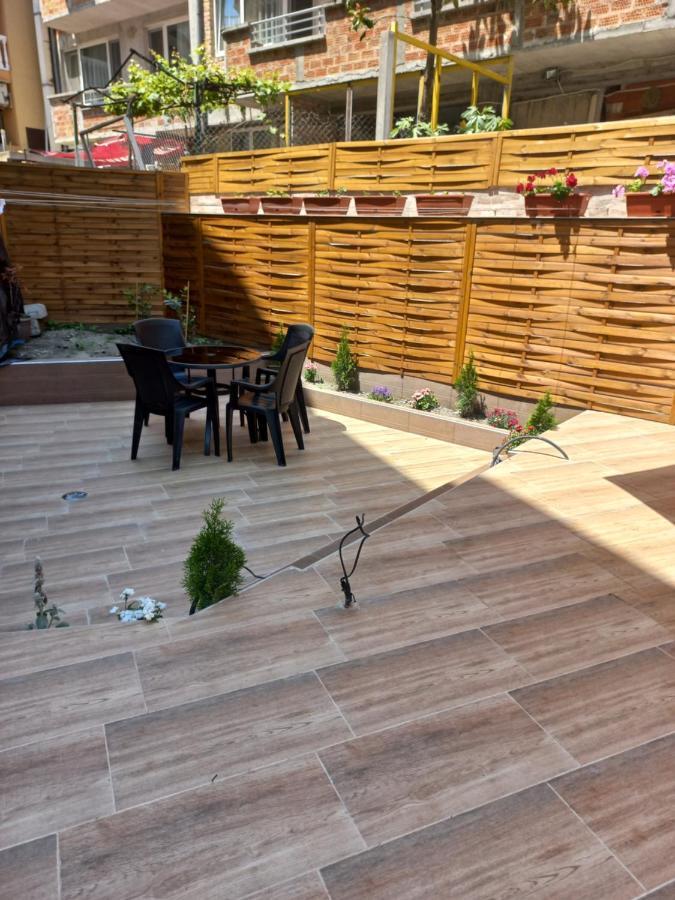 Guest House Pomorie Exterior foto