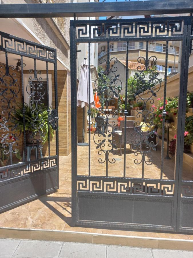 Guest House Pomorie Exterior foto