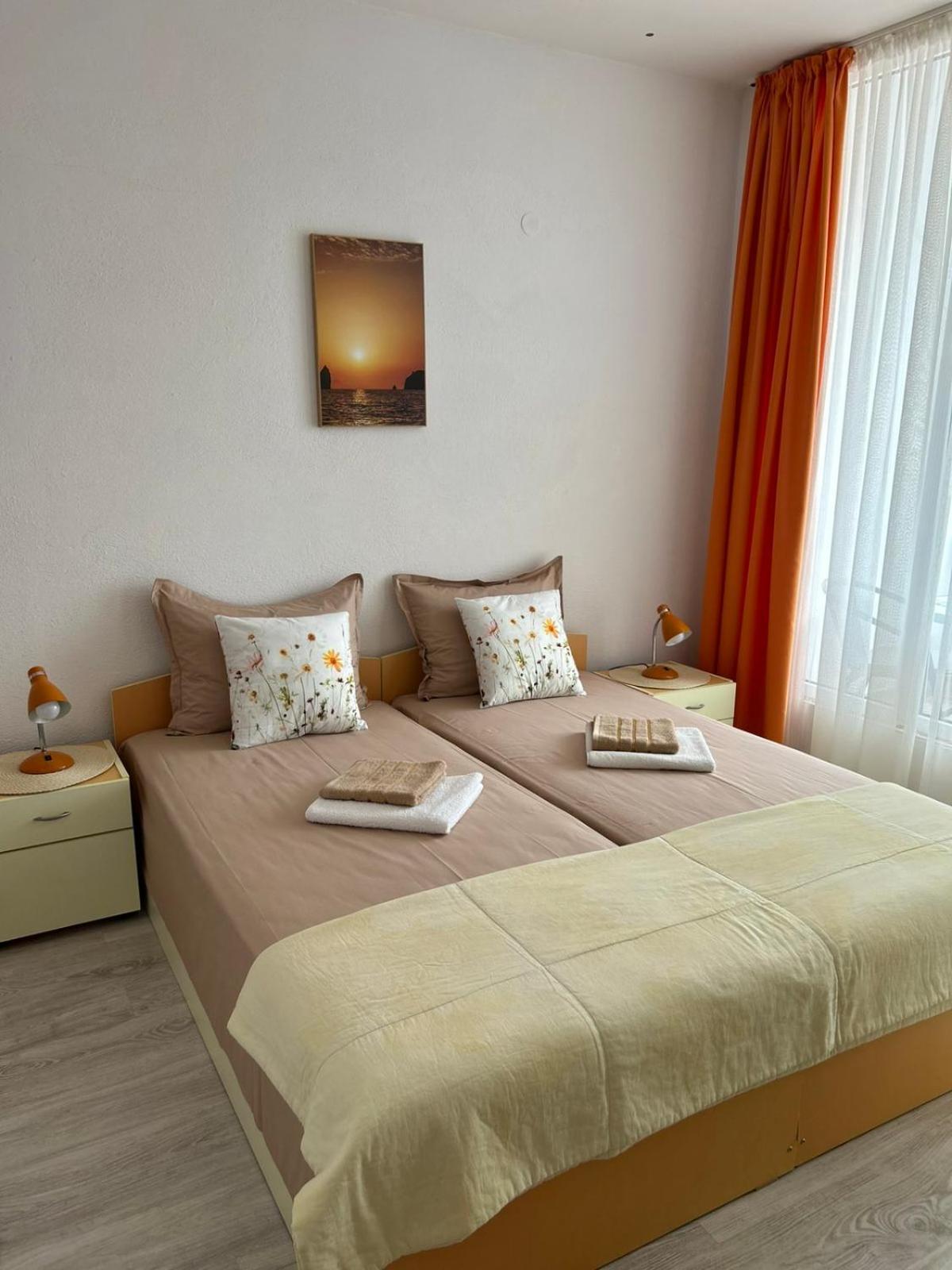 Guest House Pomorie Exterior foto