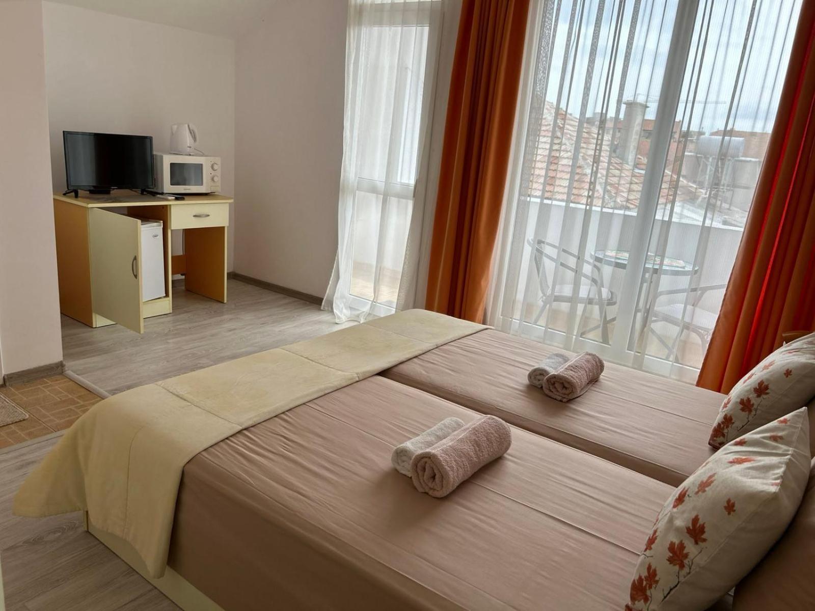 Guest House Pomorie Exterior foto